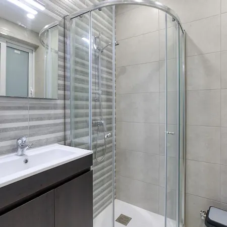 Daire A Large, Fully Equipped 2br In By 360 Estates Mellieħa