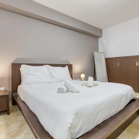 Appartamento A Large, Fully Equipped 2br In By 360 Estates Mellieħa