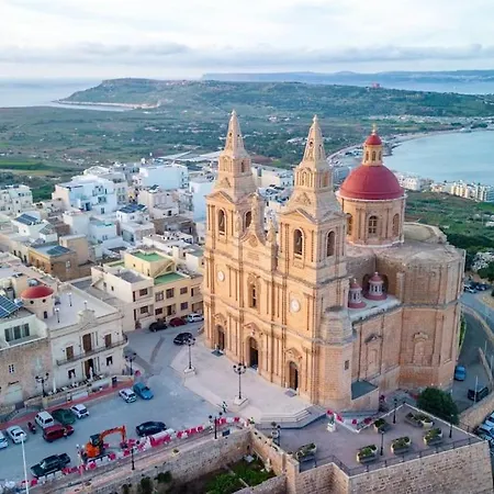 アパート A Large, Fully Equipped 2br In By 360 Estates