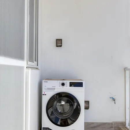 Appartamento A Large, Fully Equipped 2br In By 360 Estates Mellieħa