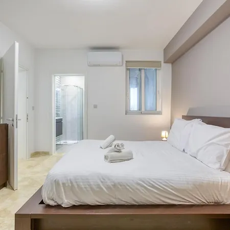 A Large, Fully Equipped 2br In By 360 Estates Mellieħa