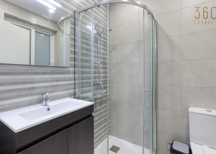 Appartement A Large, Fully Equipped 2br In By 360 Estates Mellieħa