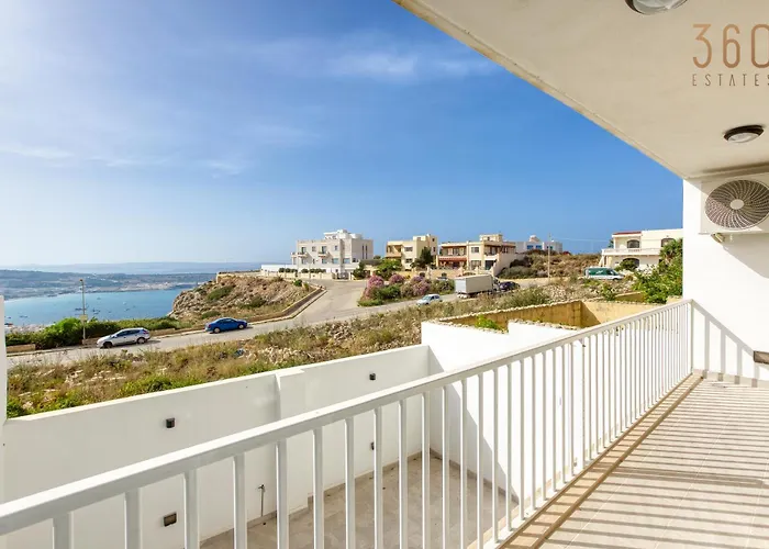 Appartement A Large, Fully Equipped 2br In By 360 Estates *